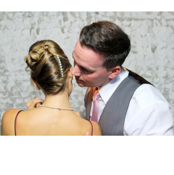 Meet your Posher, Raquel - Picture 1 of 6